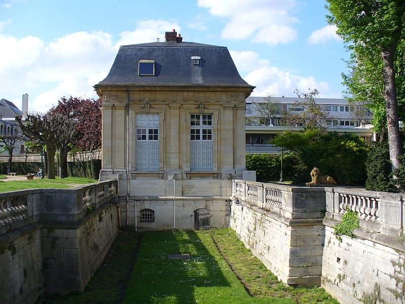 alt_leschauffeurparisiens_Ville-Station de Taxi Choisy le roi.png